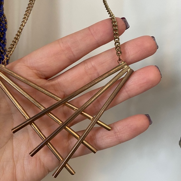 Statement necklace - Picture 3 of 3